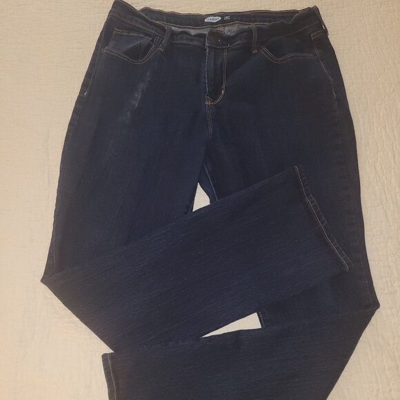 Old Navy Women’s Famous Jeans Dark Wash Mid-Rise Curvy Boot-Cut Stretch Size 14 - Picture 1 of 6